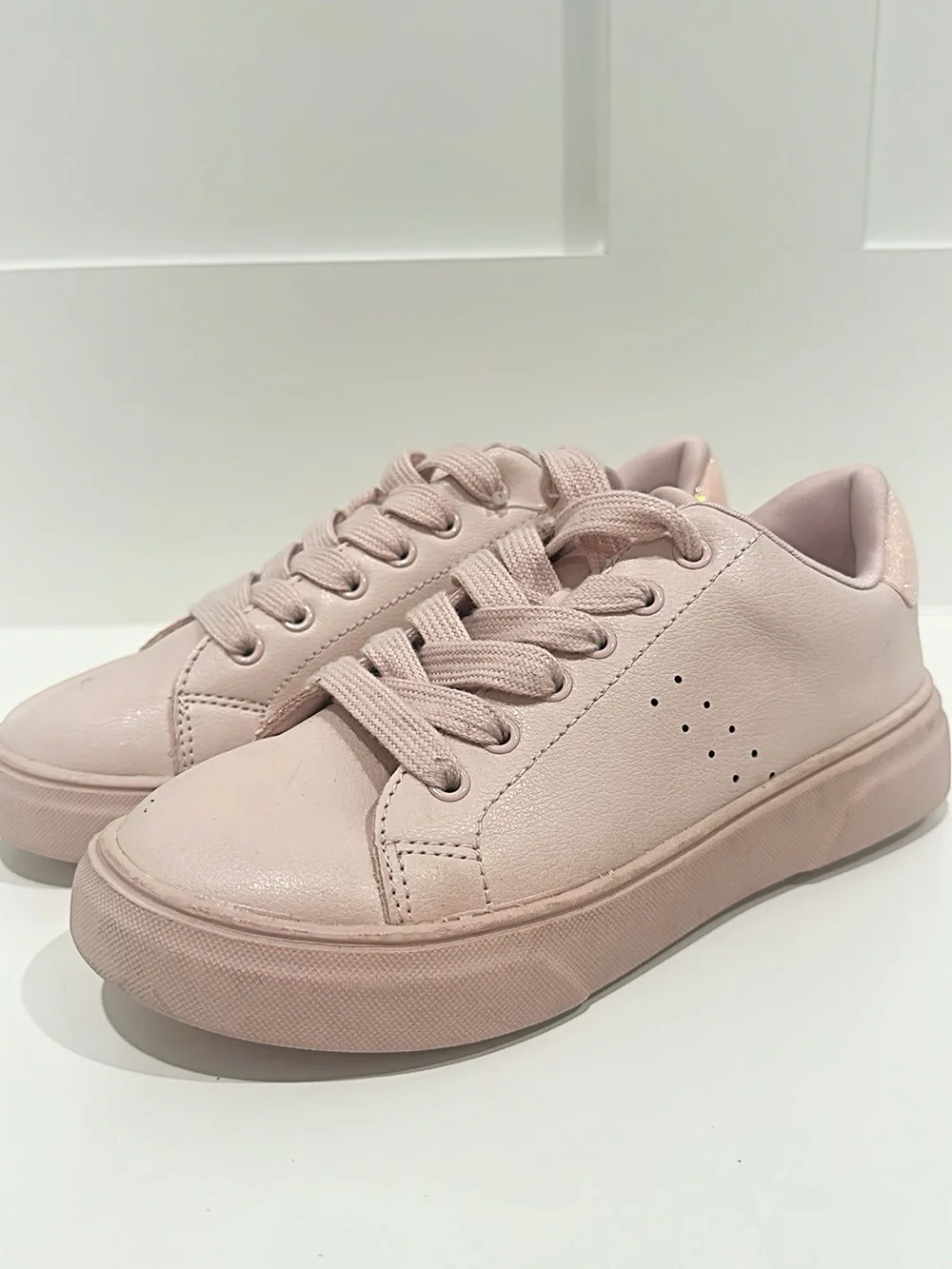 art class pink casual
